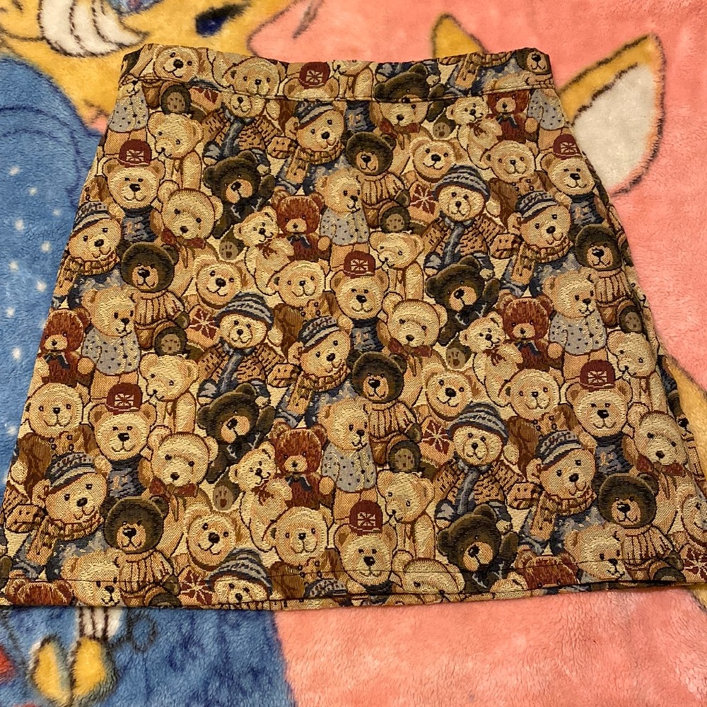 Reposh - Cider bear print mini skirt.